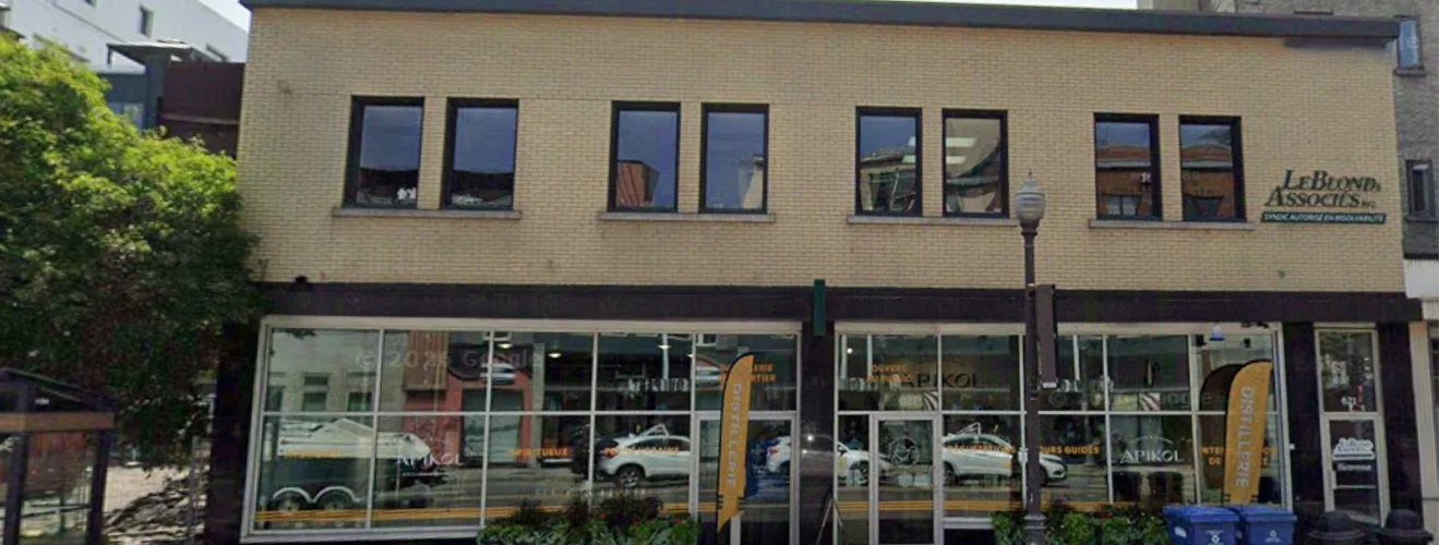 Exterior view of Masjid Al-Rahma  Quebec City building